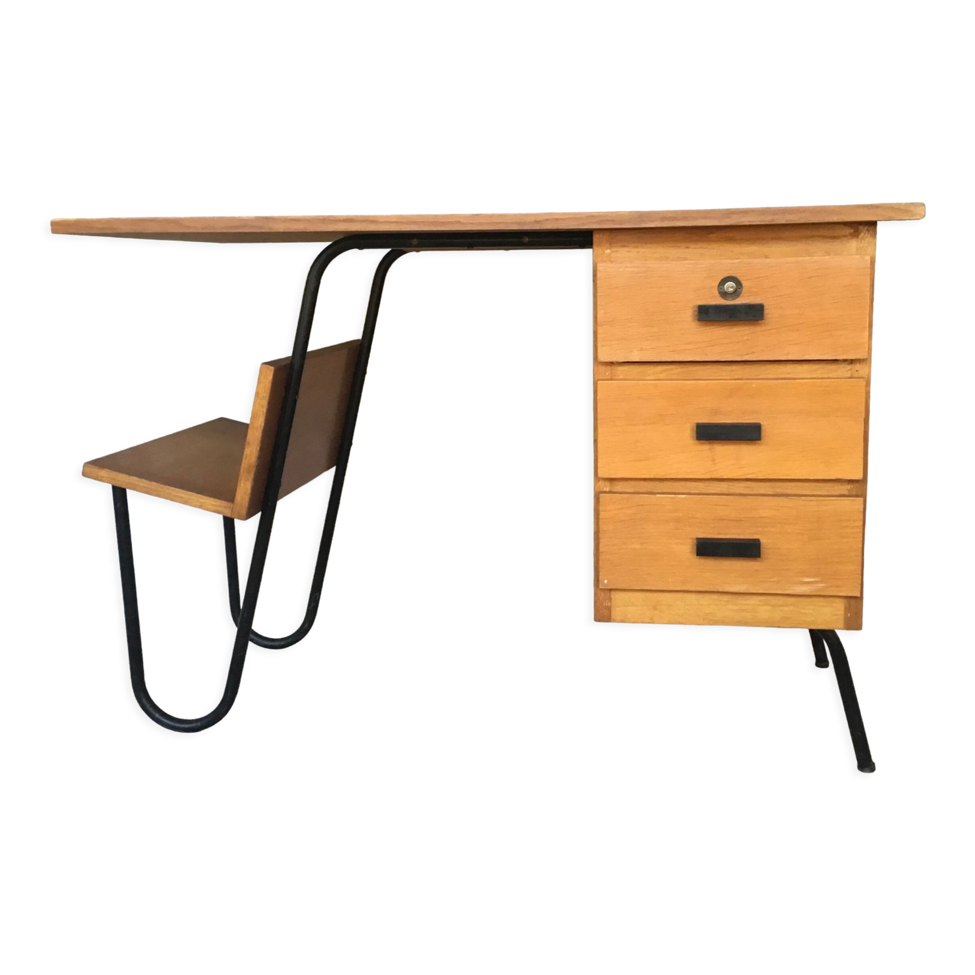 Desk brand spirol