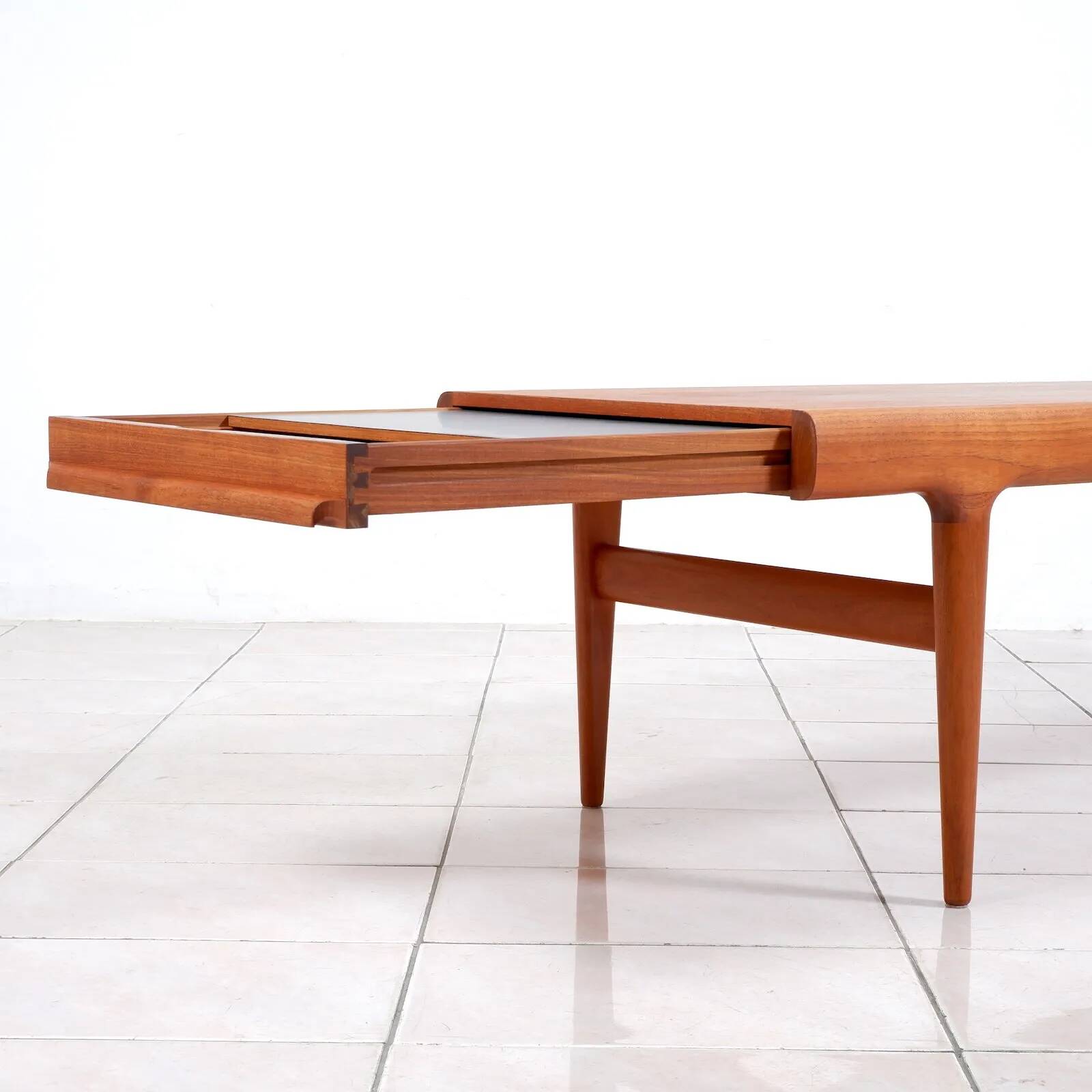 Large teak coffee table by Johannes Andersen for Uldum Møbelfabrik
