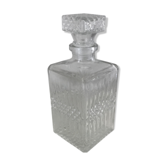 Cafare to whisky in glass effect size diamond