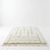 Tapis marocain blanc à motif graphique