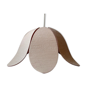 Small flower suspension