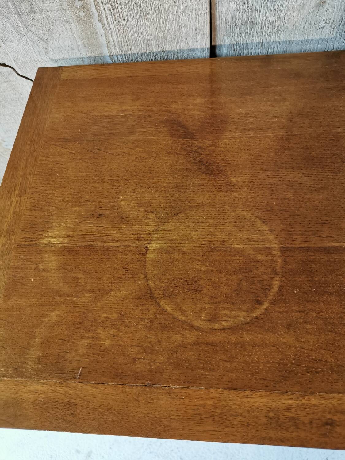 Oak chest of drawers