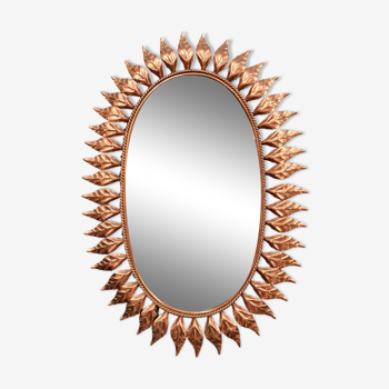 Miroir ovale vintage en laiton cuivré façon Chaty Vallauris, 44x45 cm