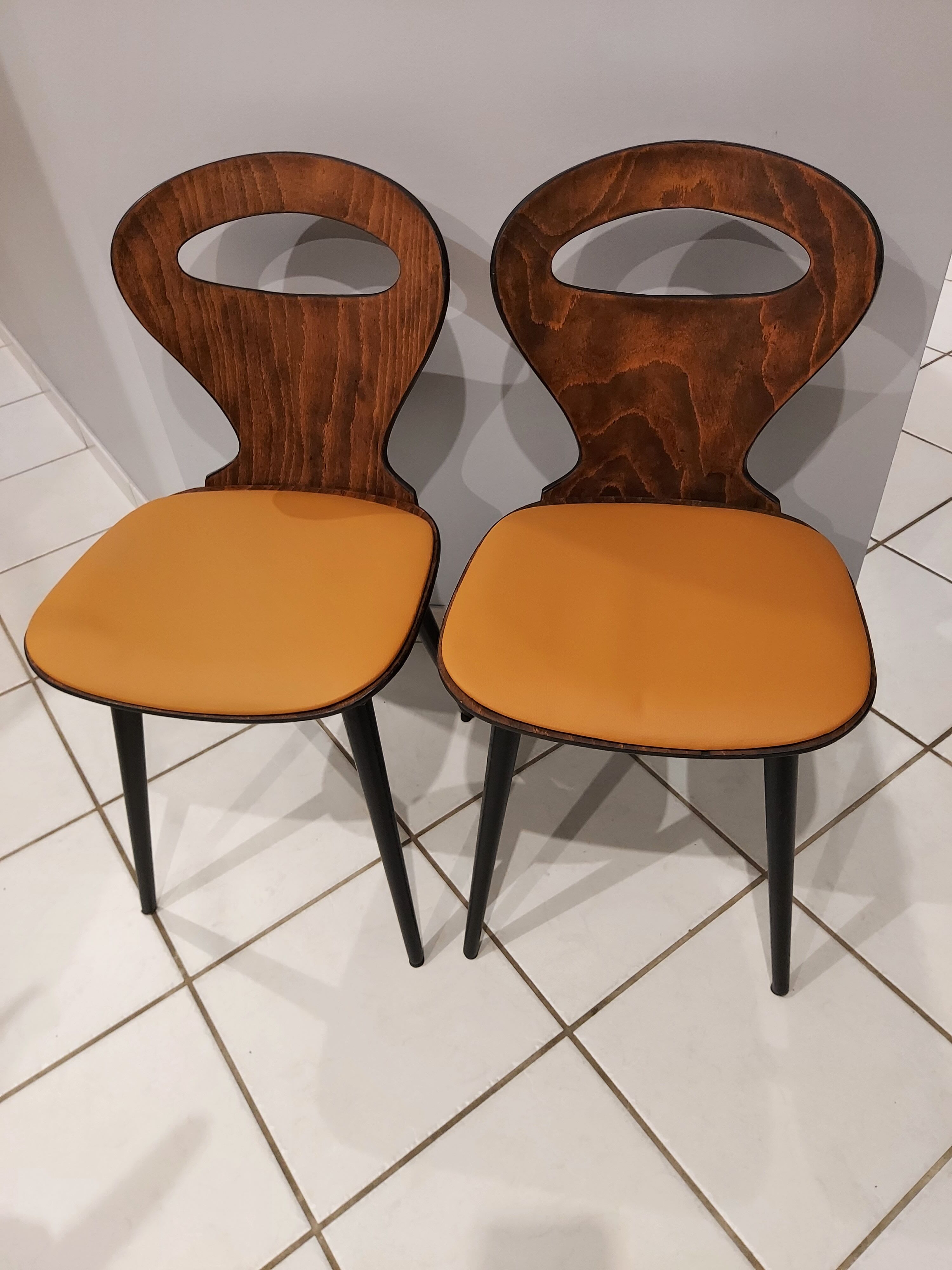 Pair of chairs from Baumann Ant model 1960s