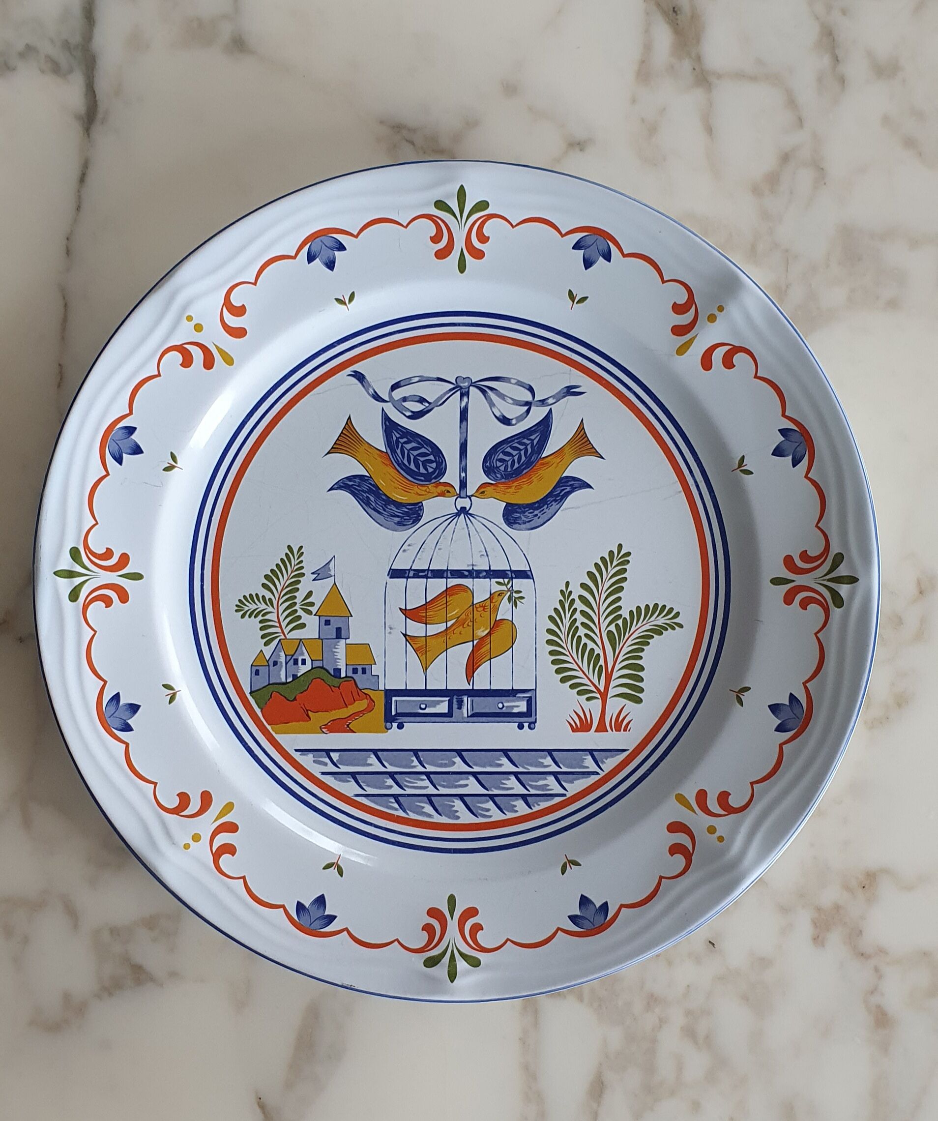 Plate Georges Briard