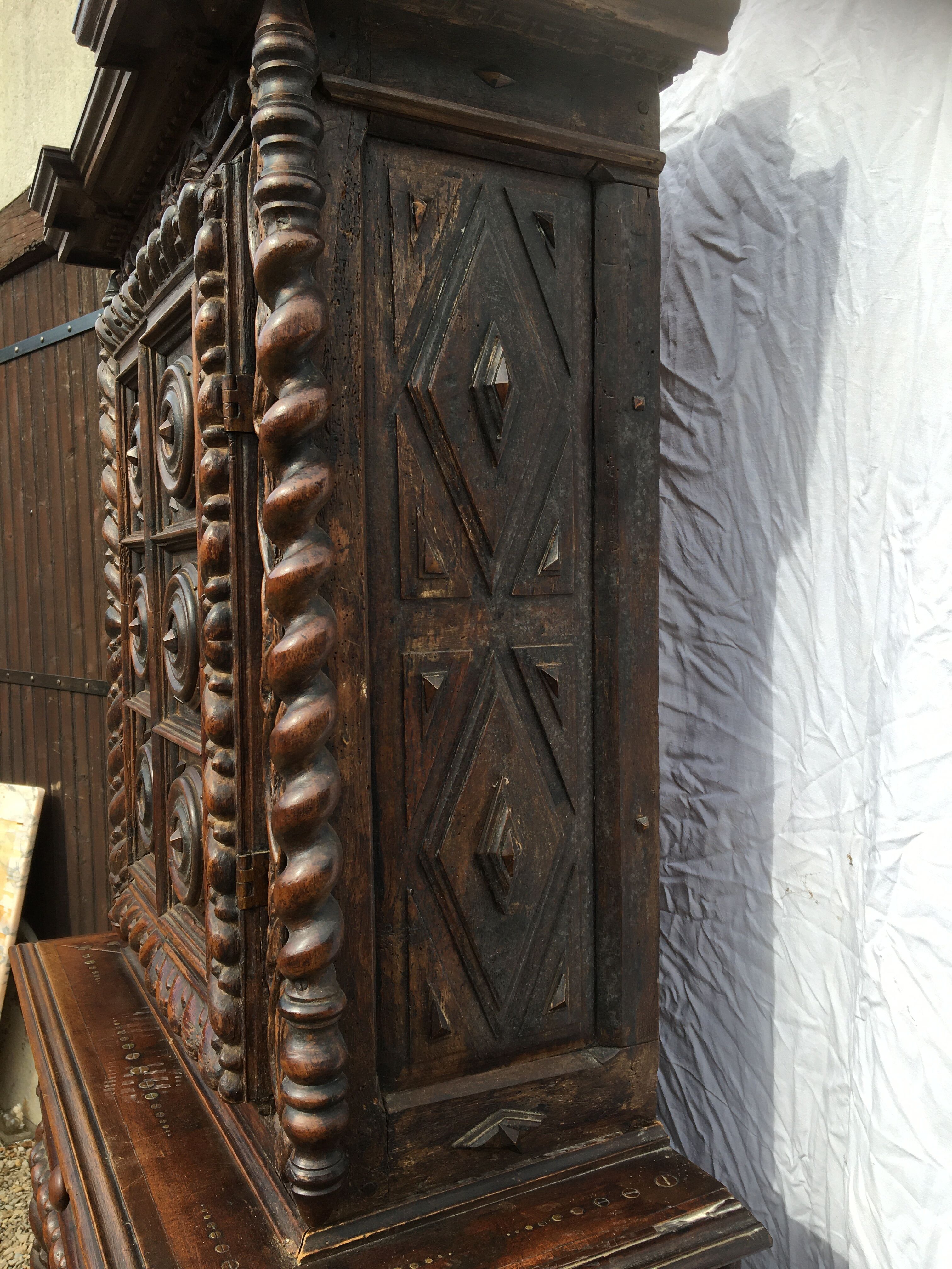 Buffet deux Corps Louis XIII