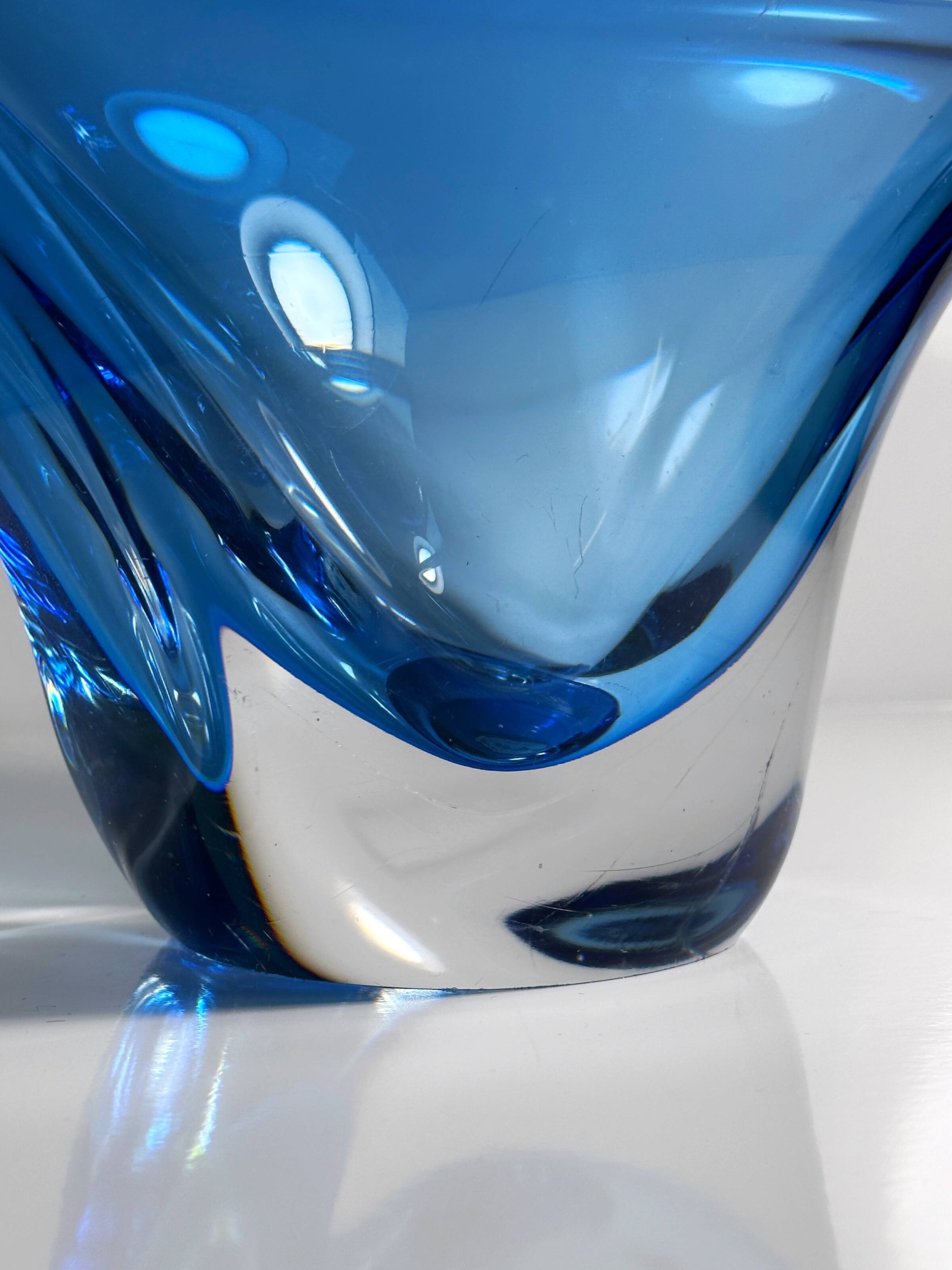 Large crystal glass fruit bowl by Focke & Meltzer Amsterdam