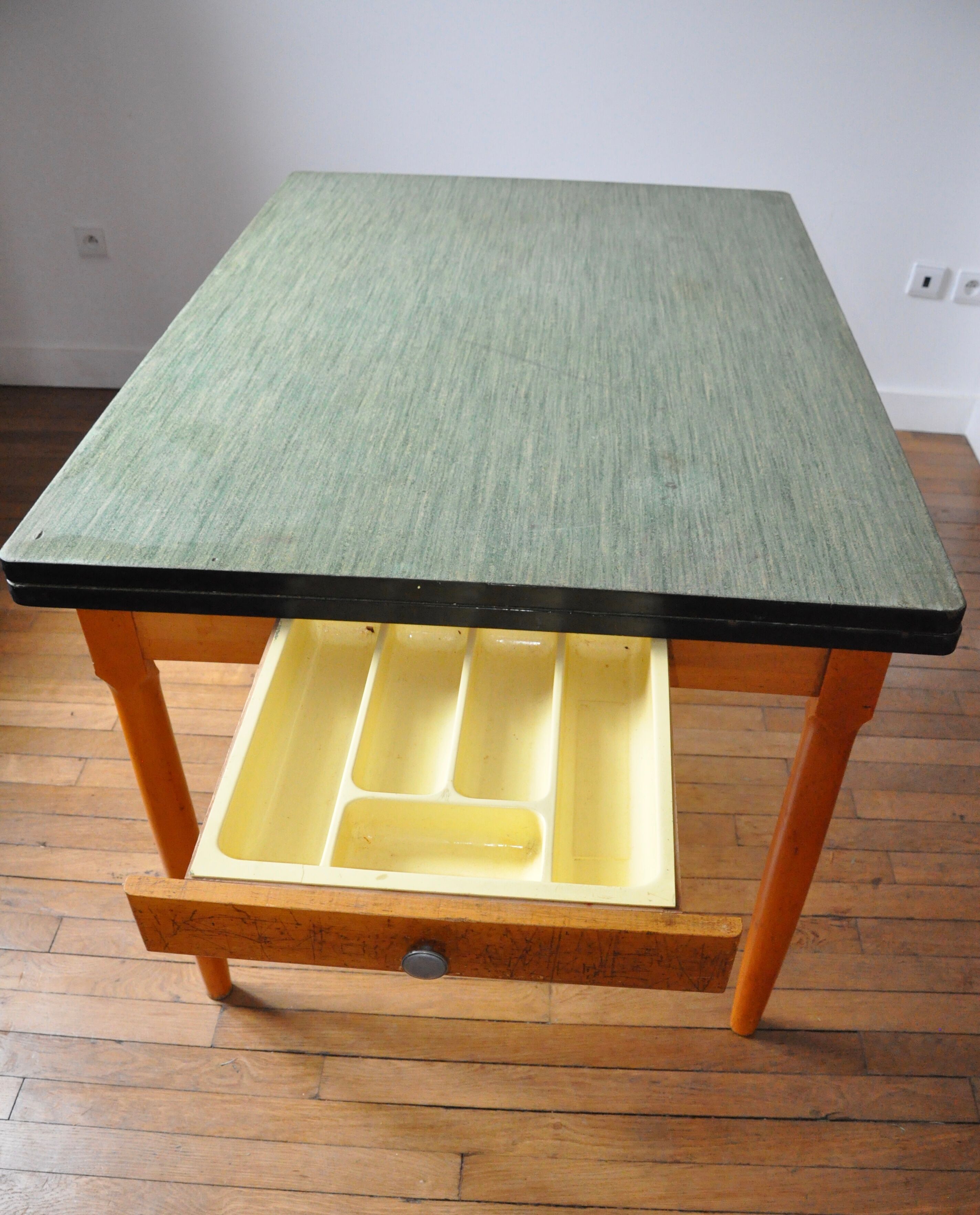 Table dining room 50 years