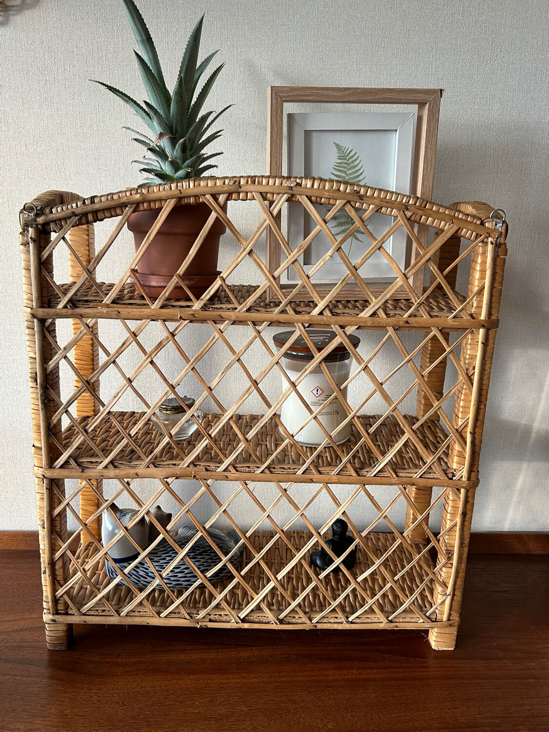 Vintage wicker shelf to put or hang