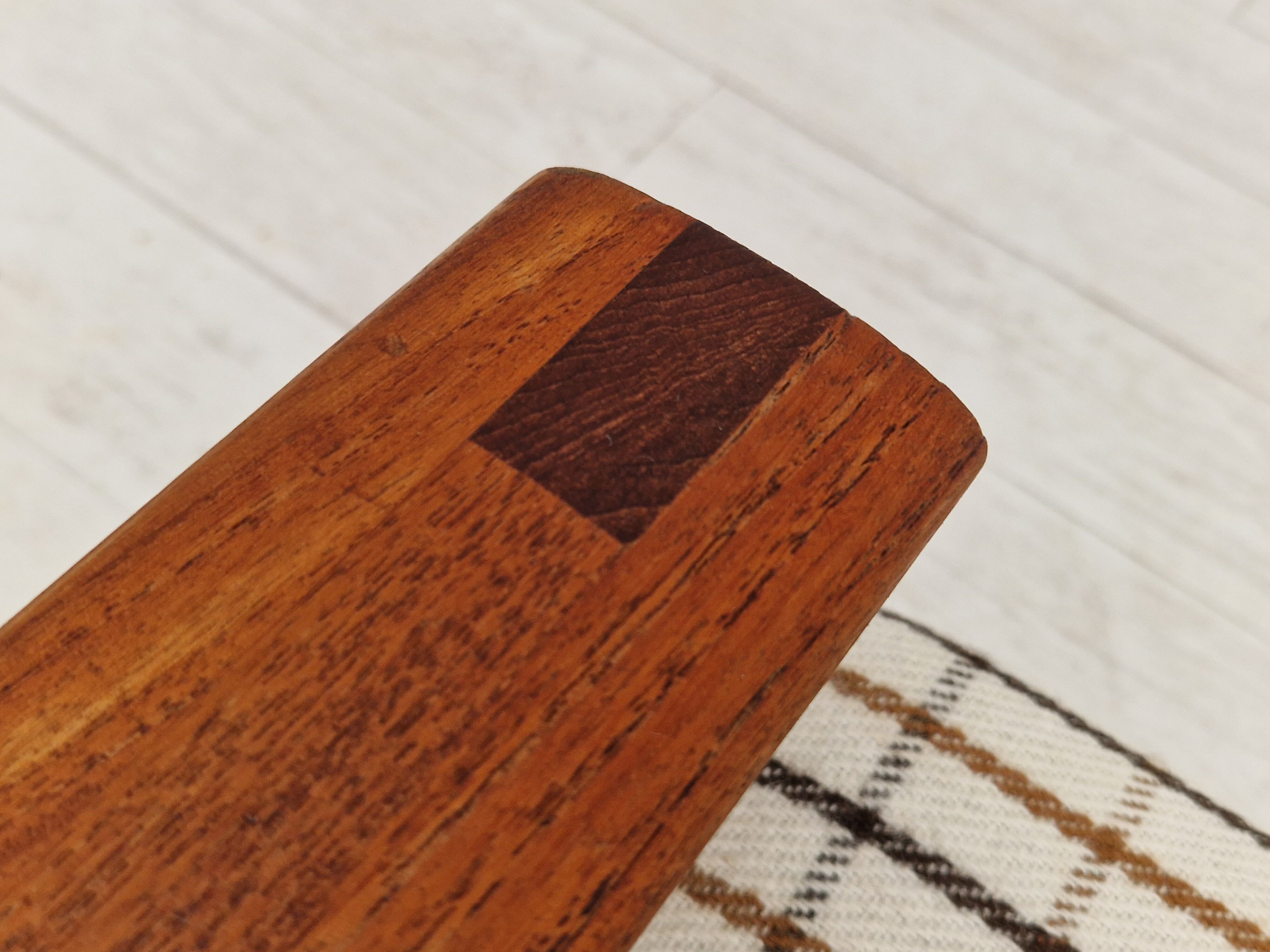 Années 1970, design danois par Illum Wikkelsø, modèle Capella pour Eliersen Møbler.