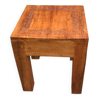 Zafmaniry stools in solid wood (rosewood) from Madagascar