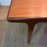 Scandinavian table Johannes Andersen teak