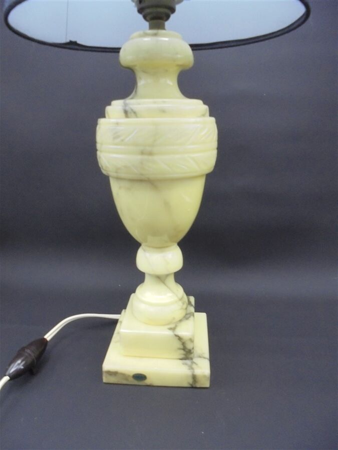 Alabaster lamp