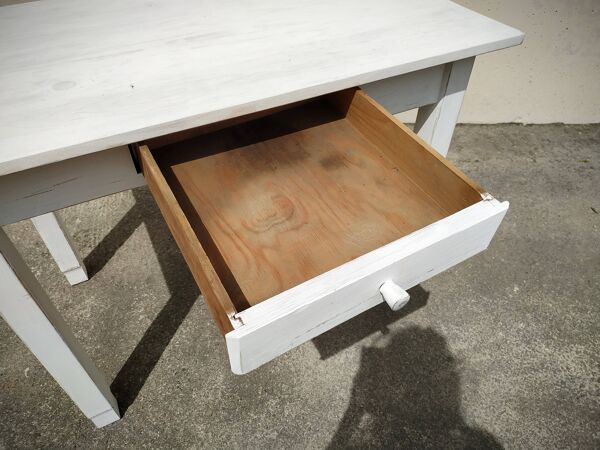 Table en sapin patinée