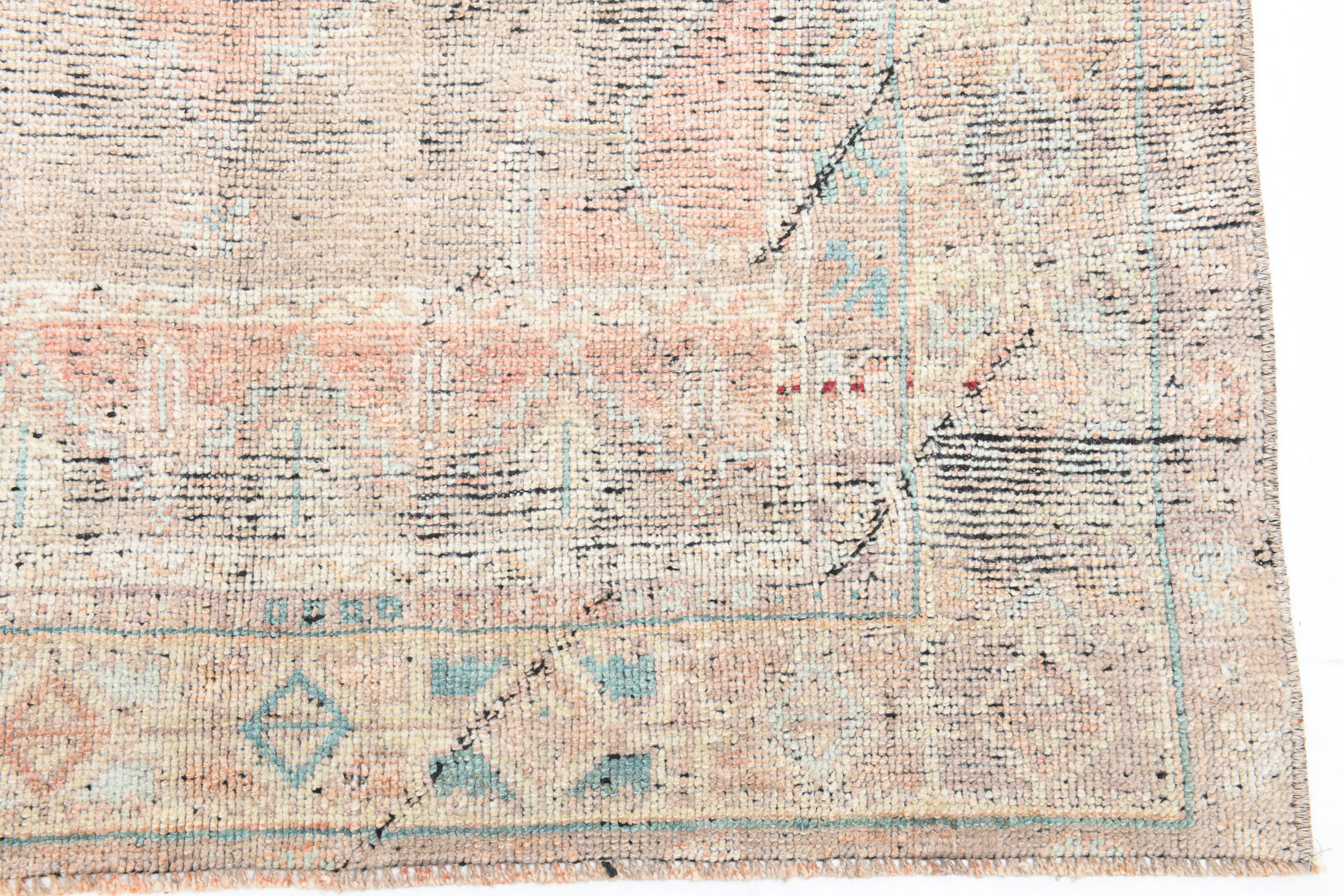 Turkish vintage area rug 221x112cm