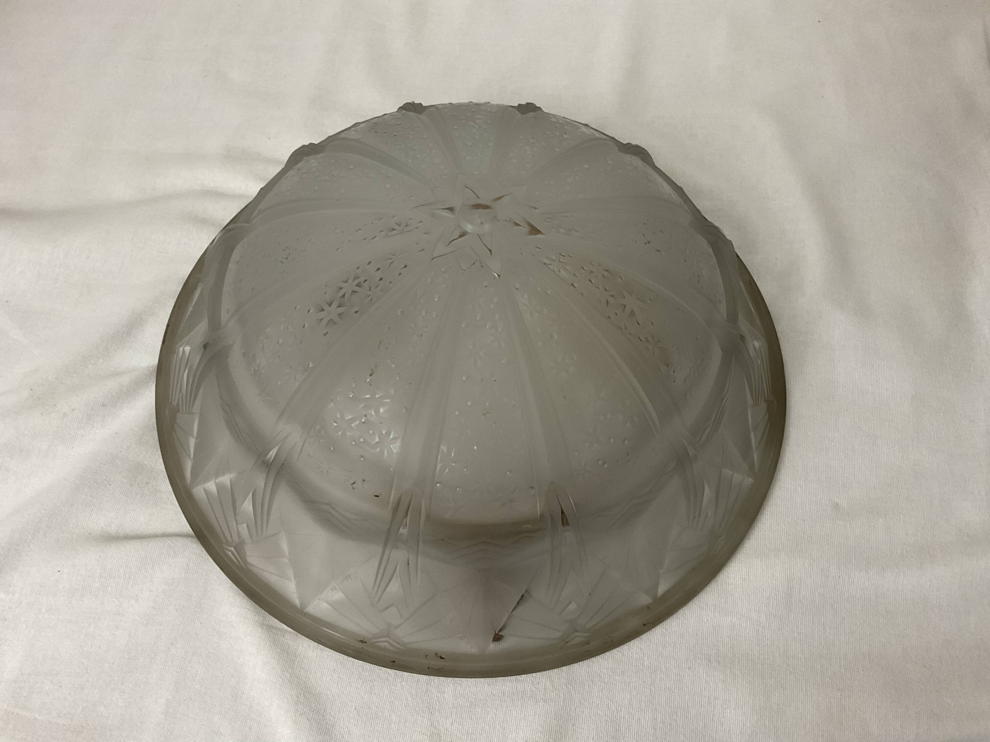 Fruit cup centerpiece in frosted glass and art nouveau art deco bronze signed Muller frères