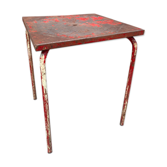 Outdoor bistro table