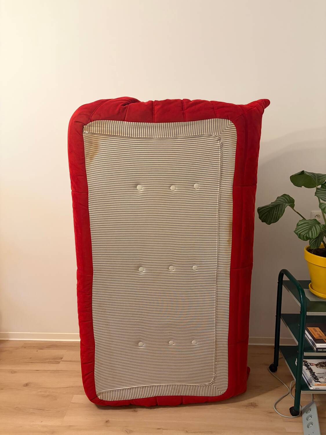 Ligne Roset Togo 3-seater alcantara Red Goya August 2010