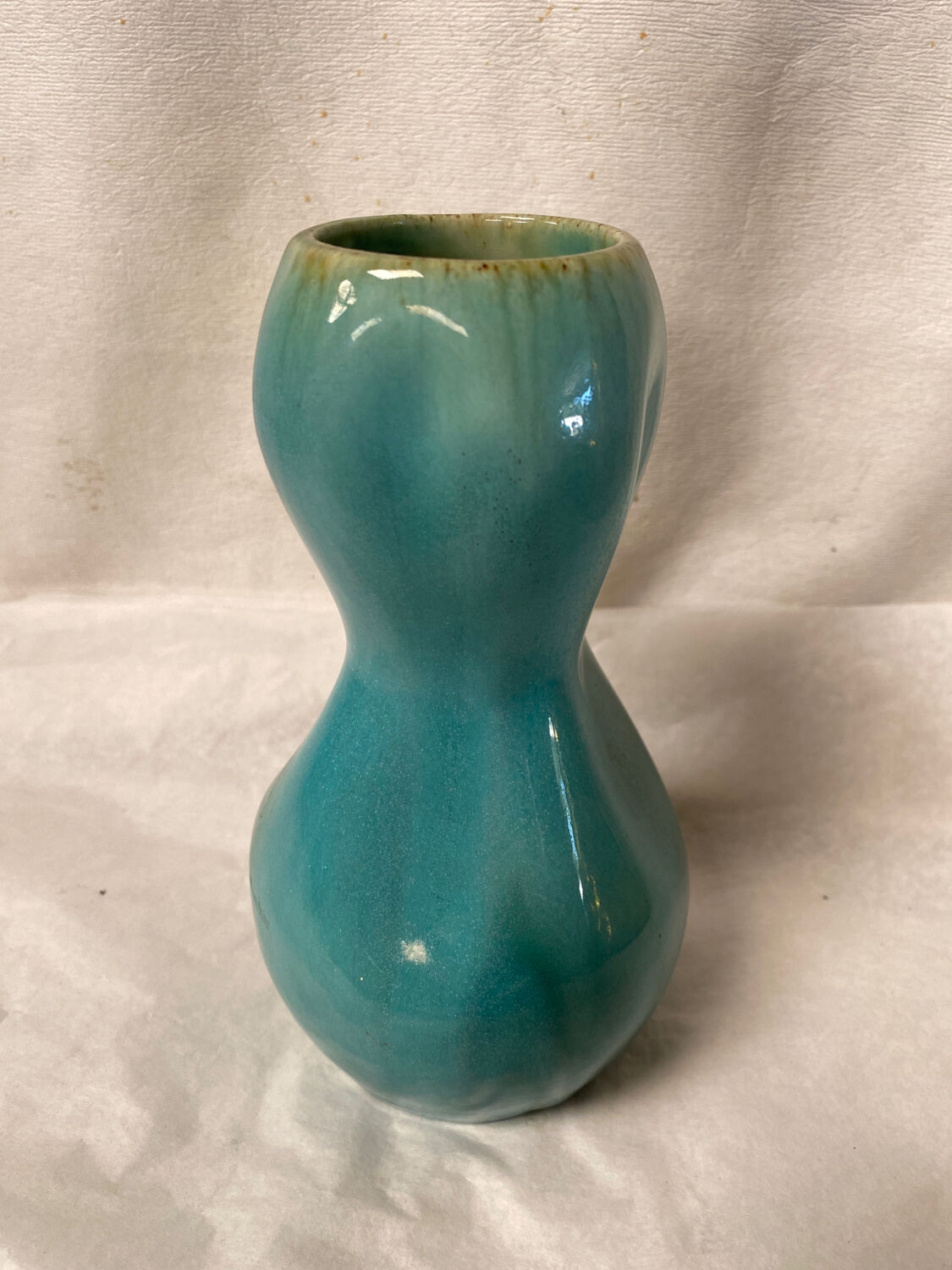Earthenware vase