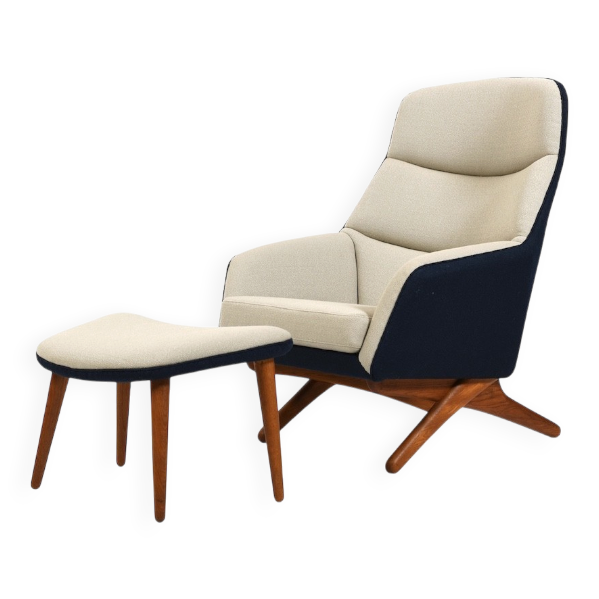 Illum Wikkelsø Lounge Chair for Mikael Laursen 1960s / New Upholstered!
