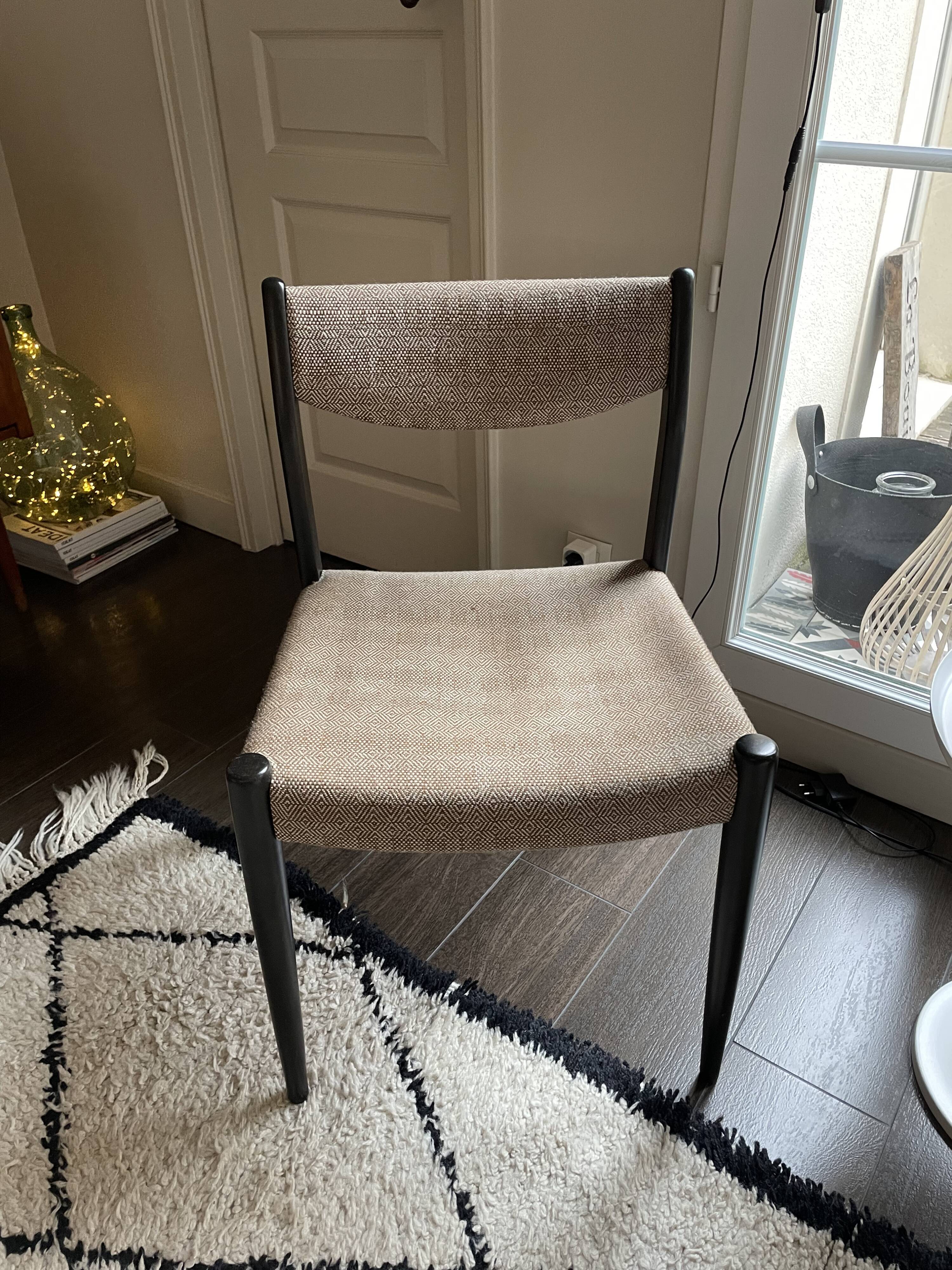 Set of 2 chairs, Scandinavian style