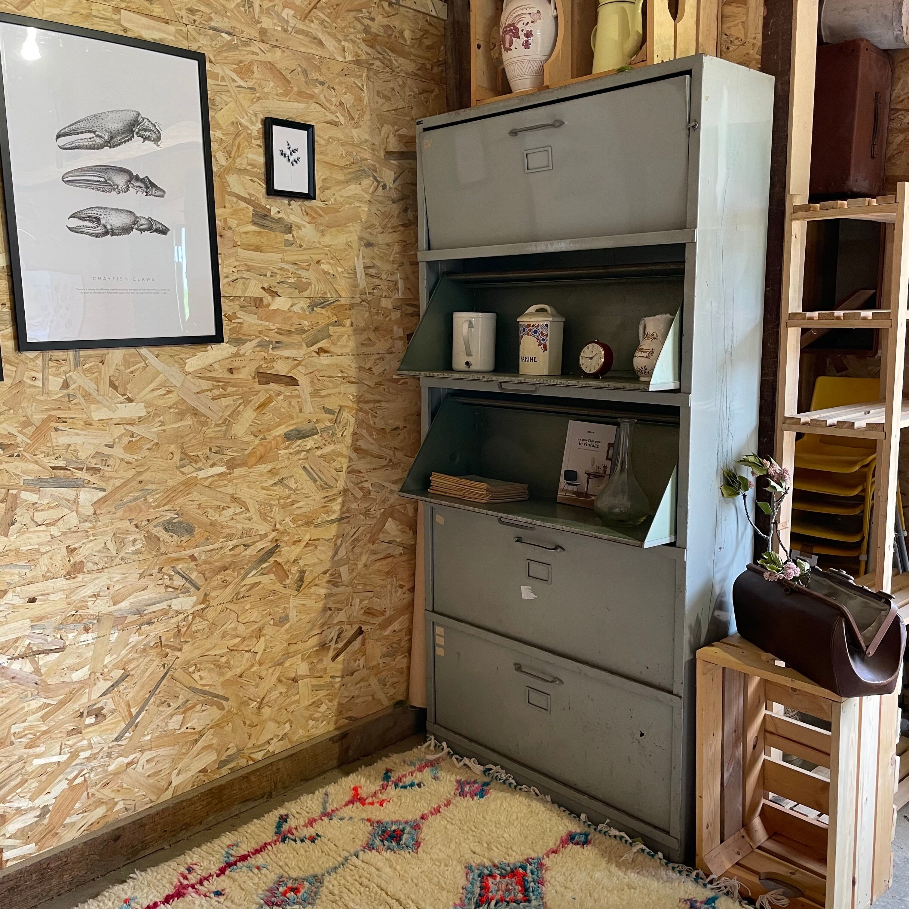 Meuble industriel Vintage