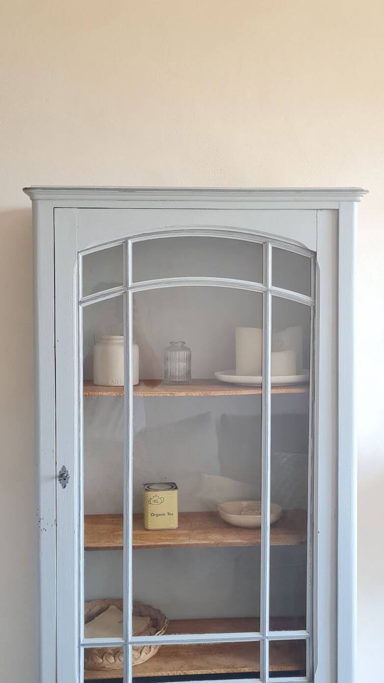 Parisian Art Deco glass cabinet