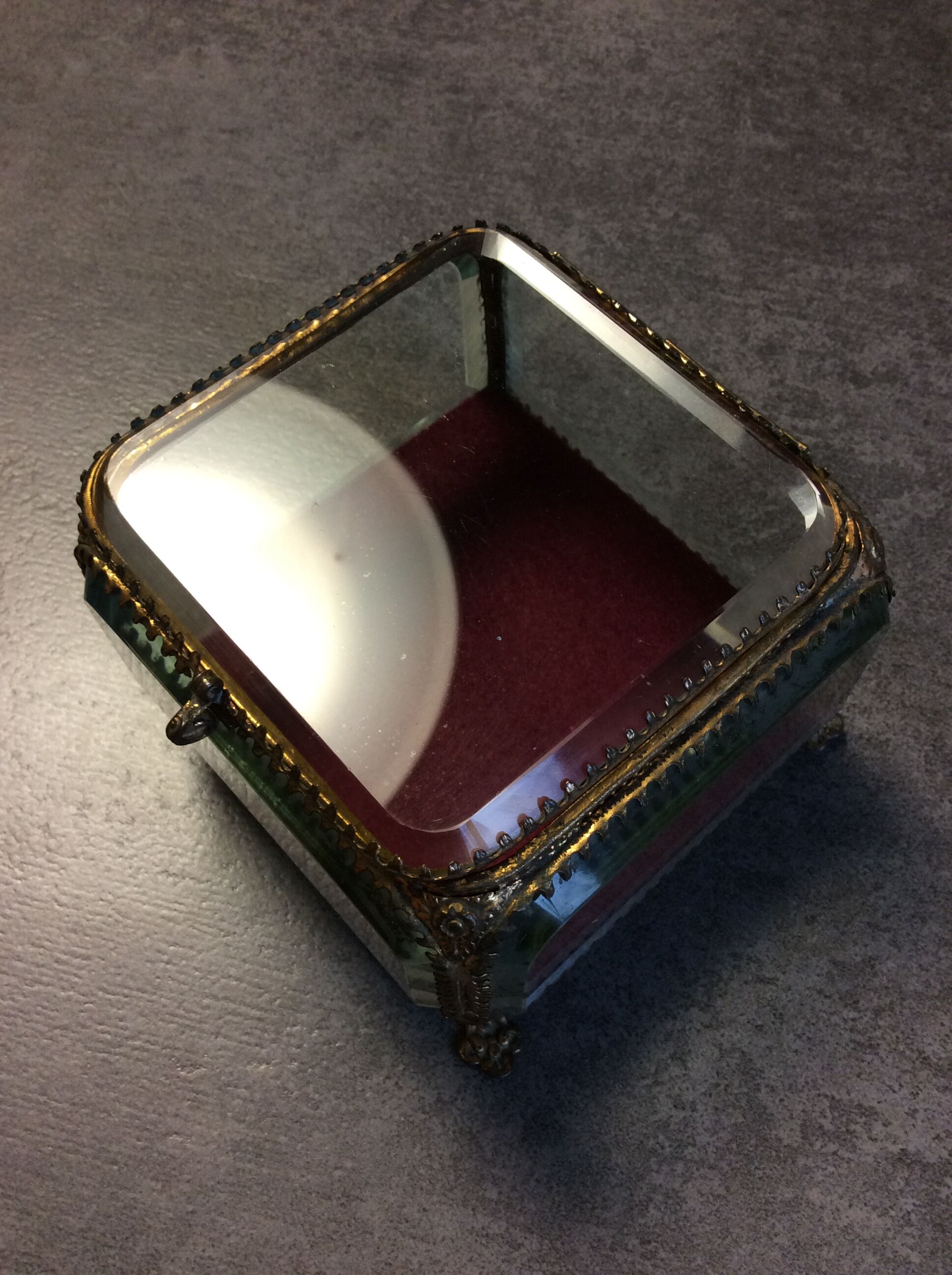 Art Deco jewelry box in beveled glass
