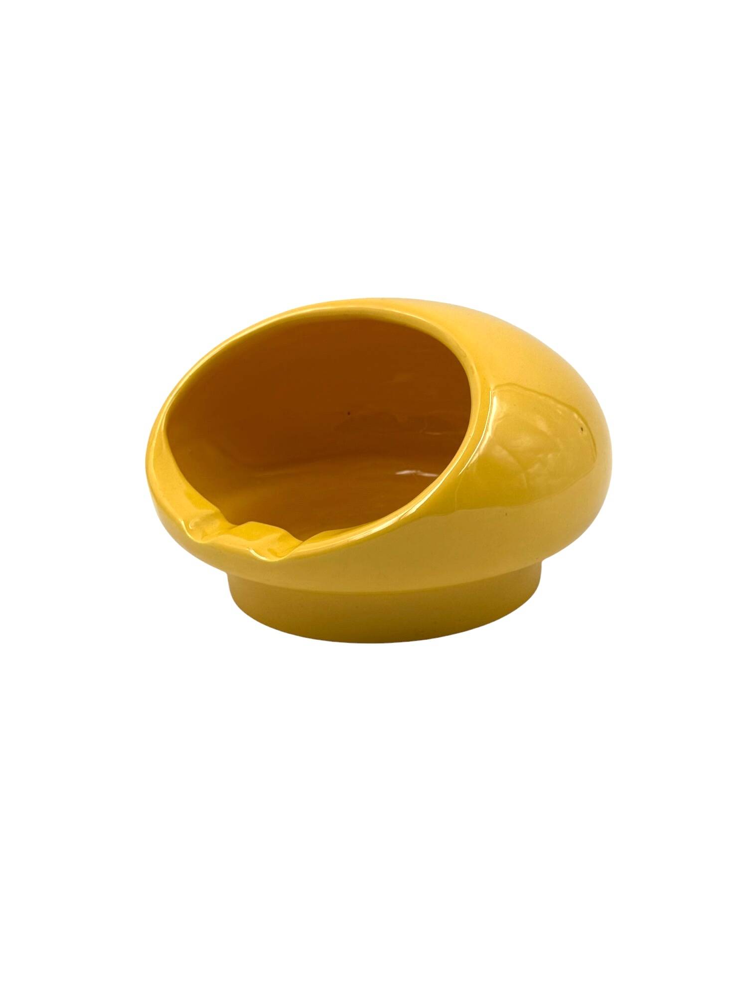 Space age yellow ceramic ashtray, Viba Italy 1970s