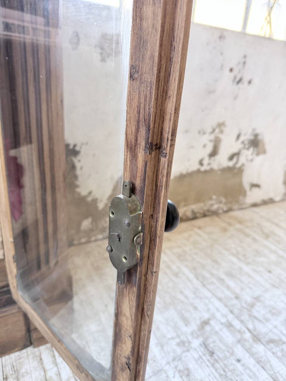 Enfilade display cabinet, solid oak, 1920.