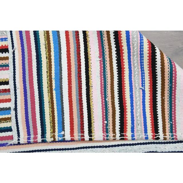 Tapis de couloir vintage turc Oushak fait main en laine et coton, années 1970