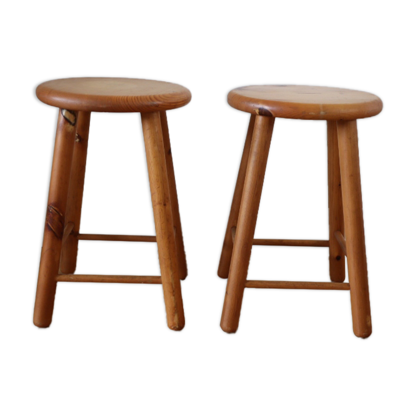 2 pine stools 450mm