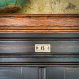 Late 19th century display case in solid oak