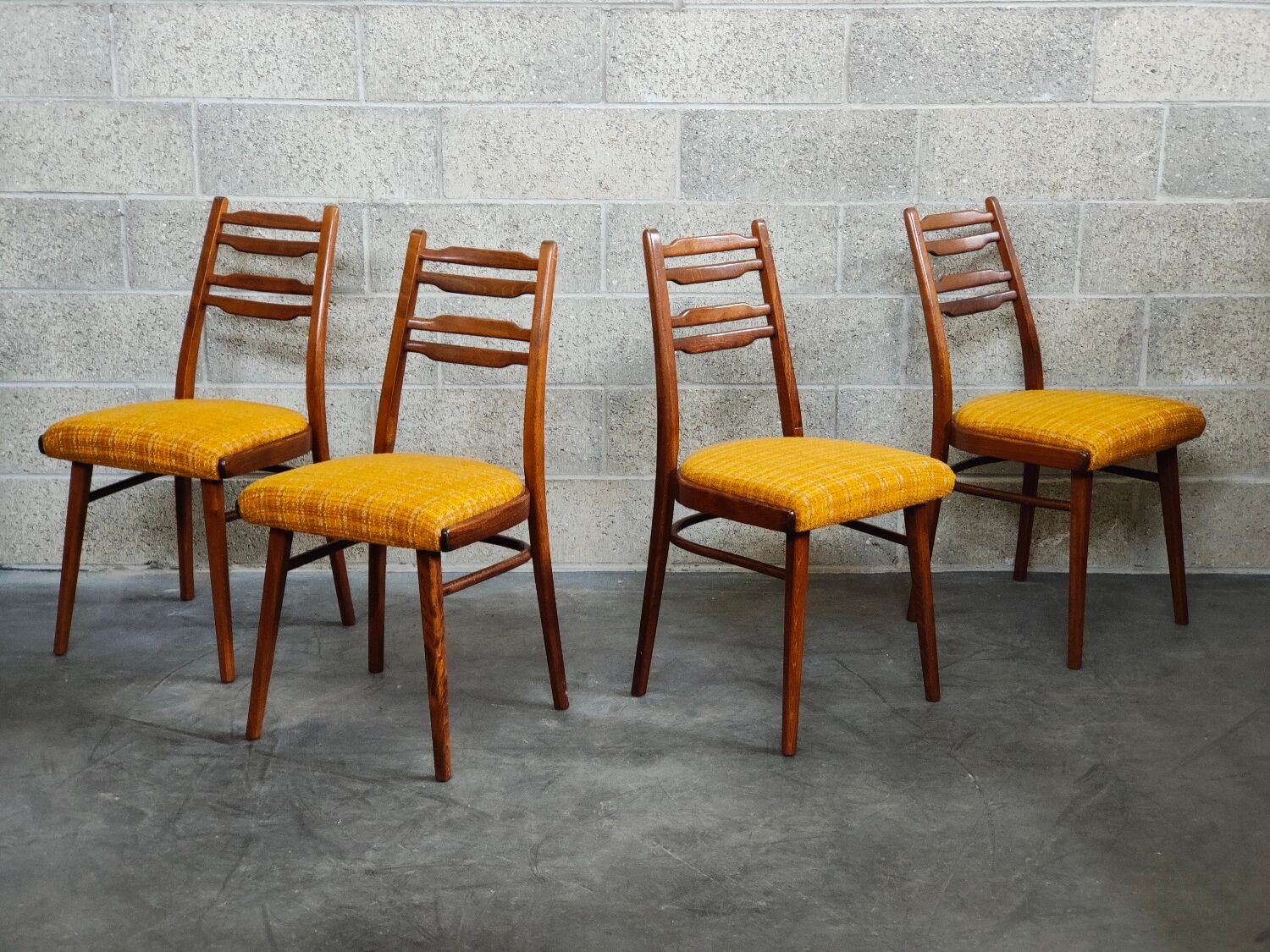 Suite of 4 Czech chairs wood and fabric Yellow "Univerzal" late 60