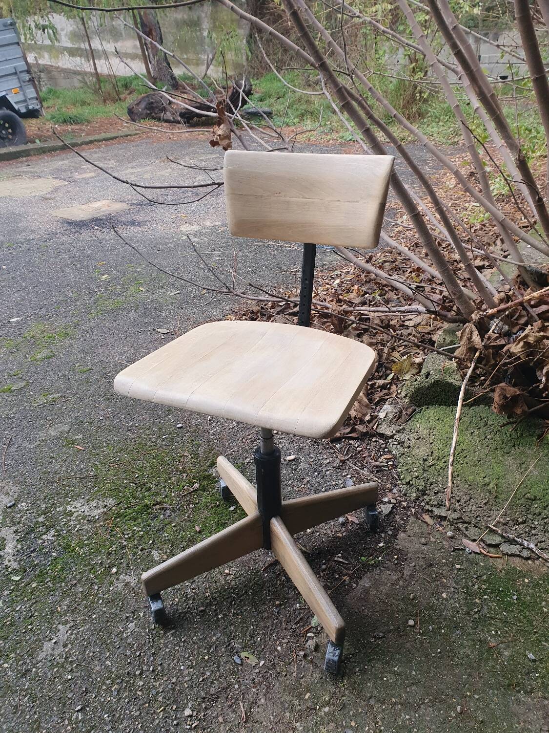 Stoll Giroflex office chair