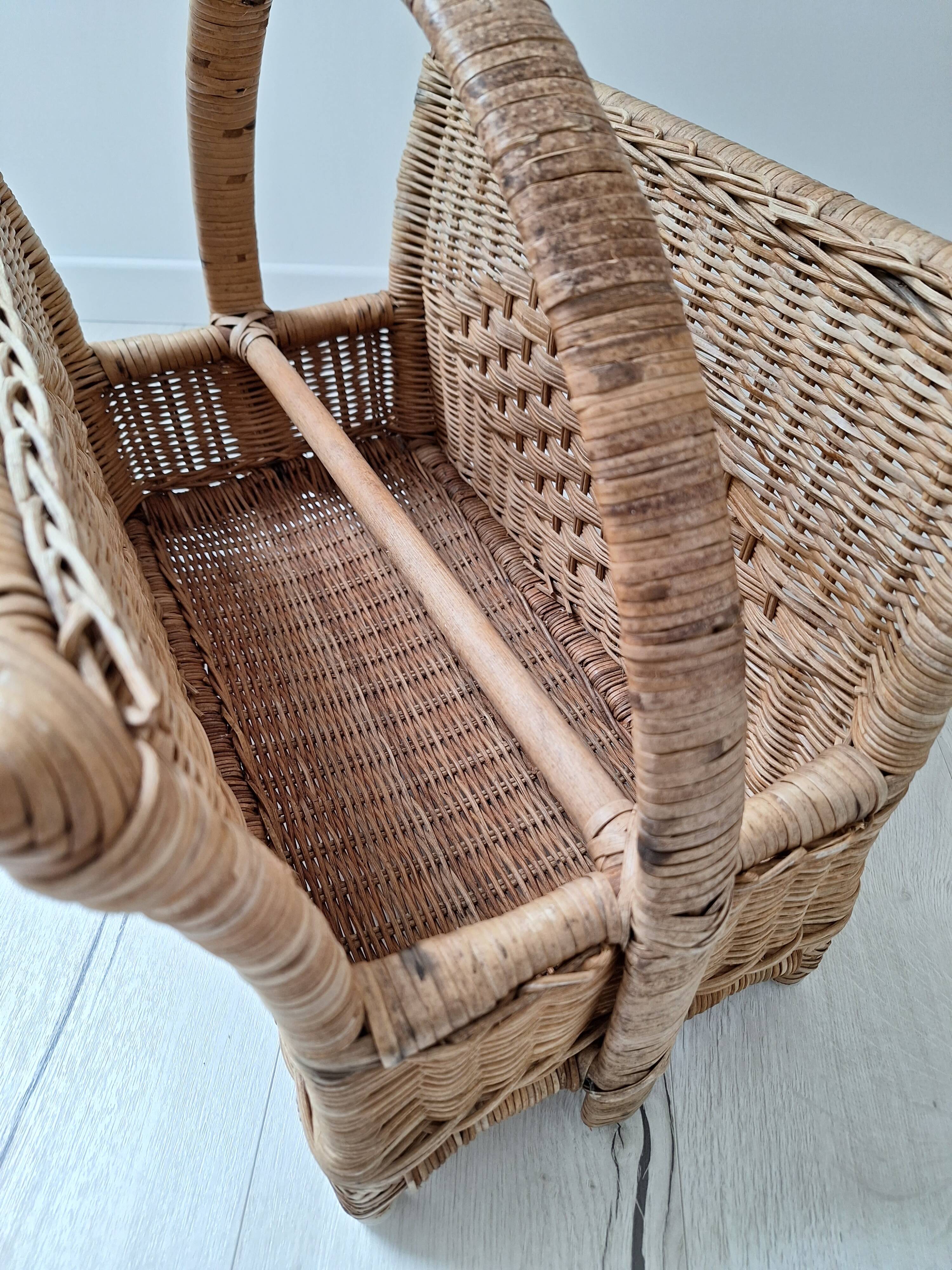 Rattan magazine holder