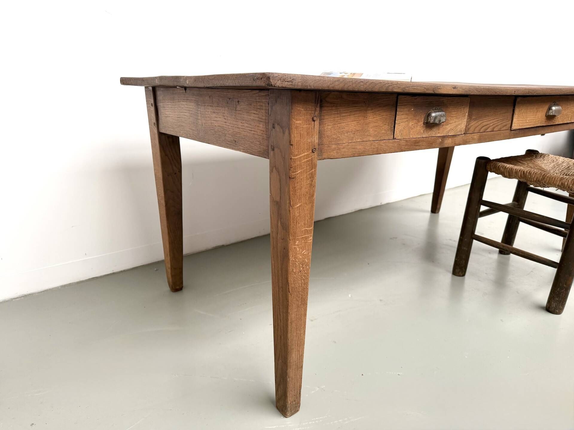 Solid oak farmhouse table, 1930s.