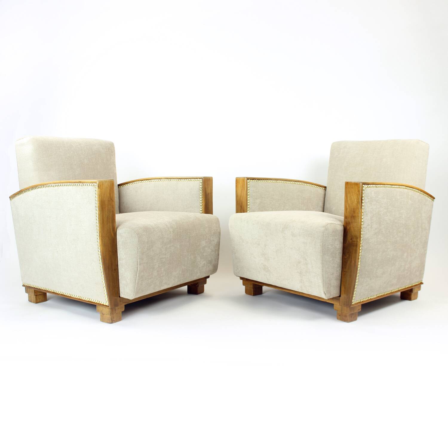 Set Of Two Art Deco Armchairs In Walnut And Fabric, Czechoslovakia 1930s