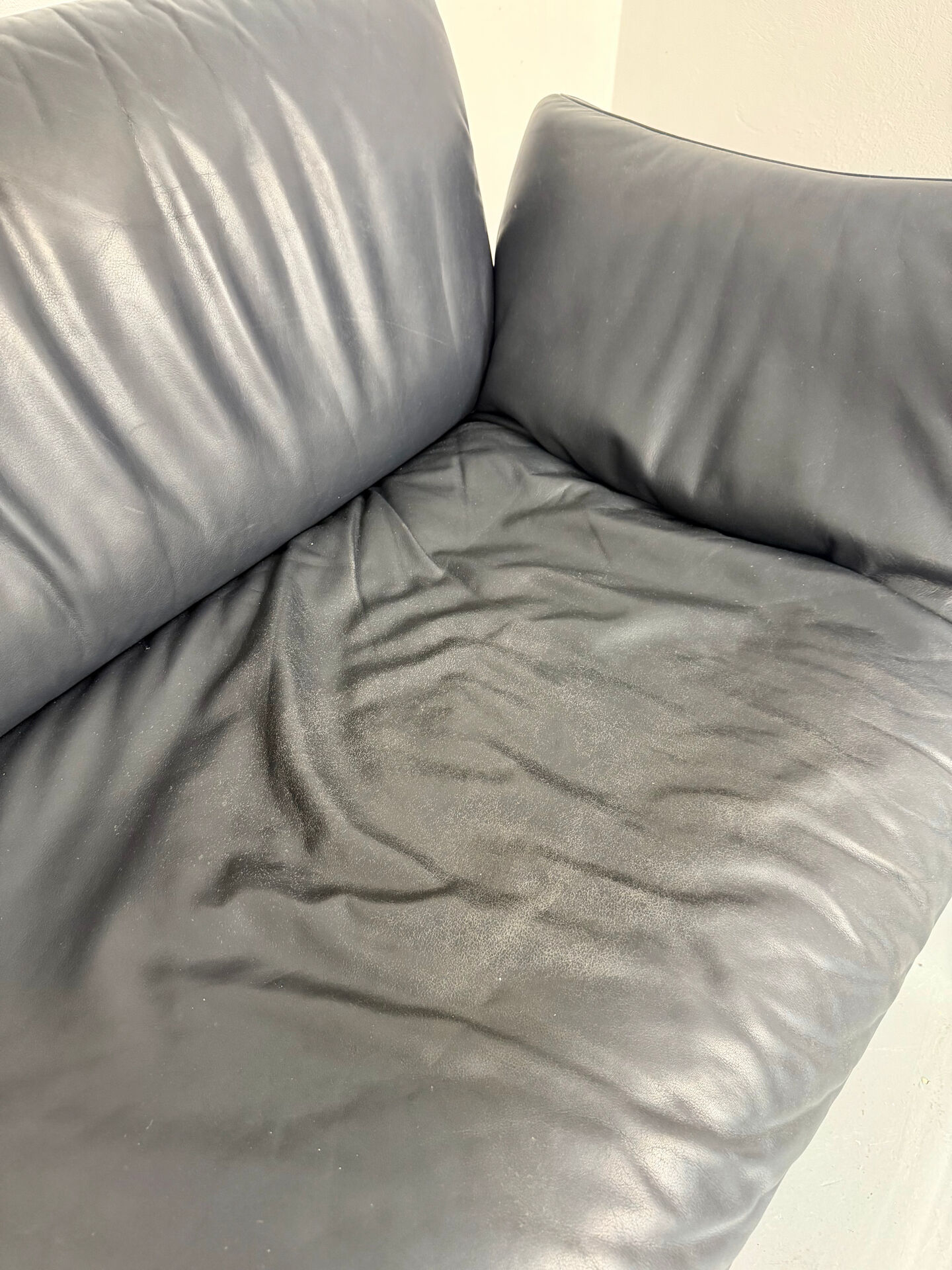 De Sede DS 140 midnight blue 3-seater vintage leather sofa 1980s design