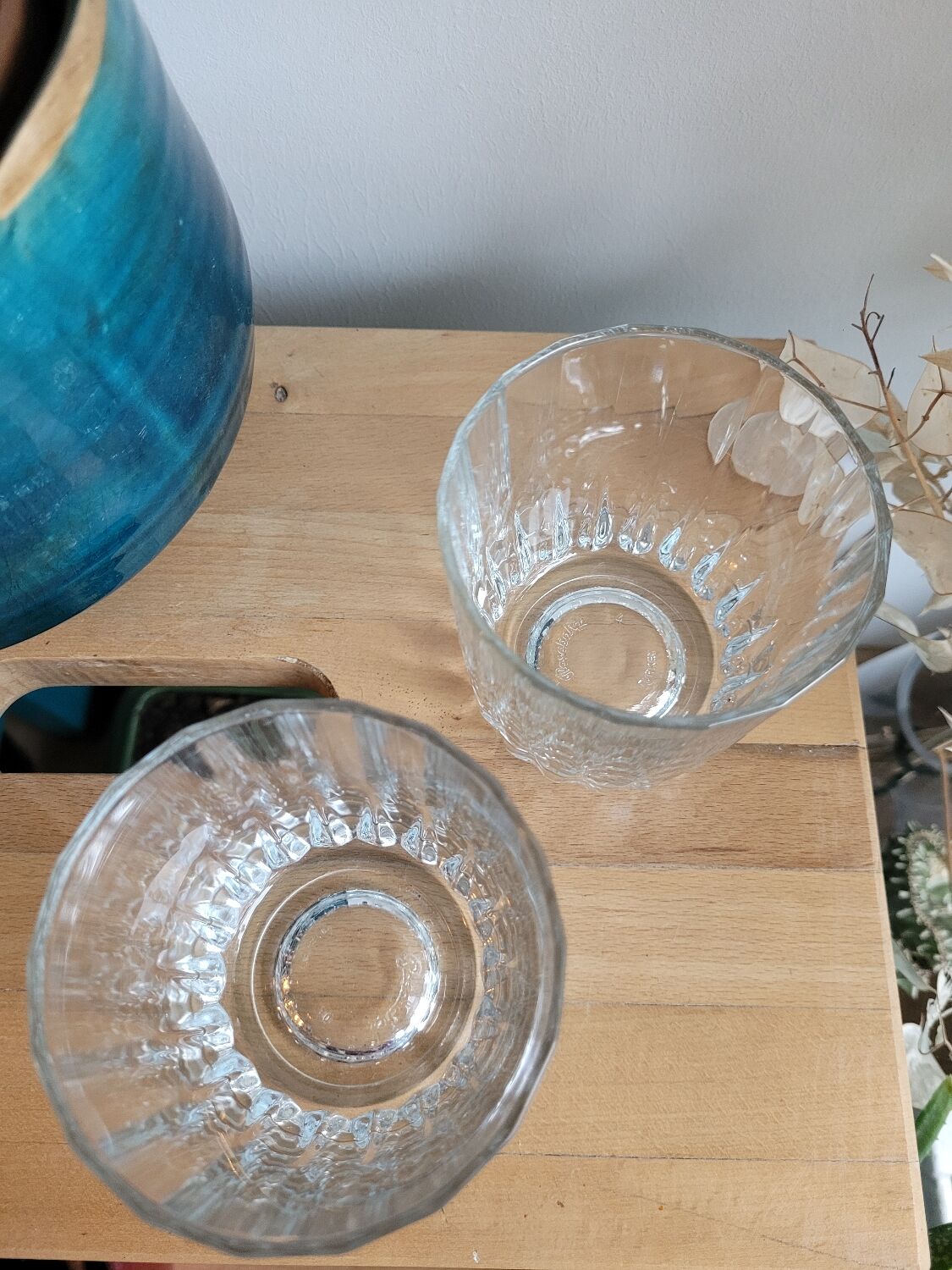 Set of two water glasses or whisky