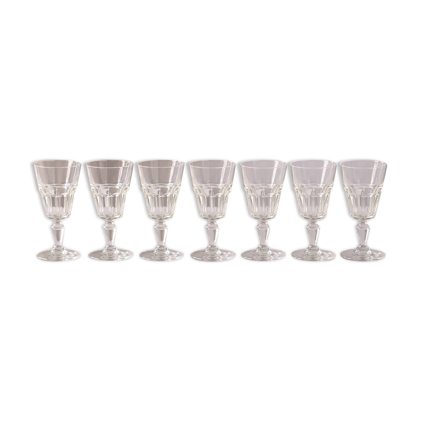 Set of 7 antique Baccarat crystal glasses signed – late 19th / early 20th century