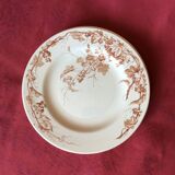 Set de 4 assiettes plates anciennes terre de fer decor de feuille de vignes