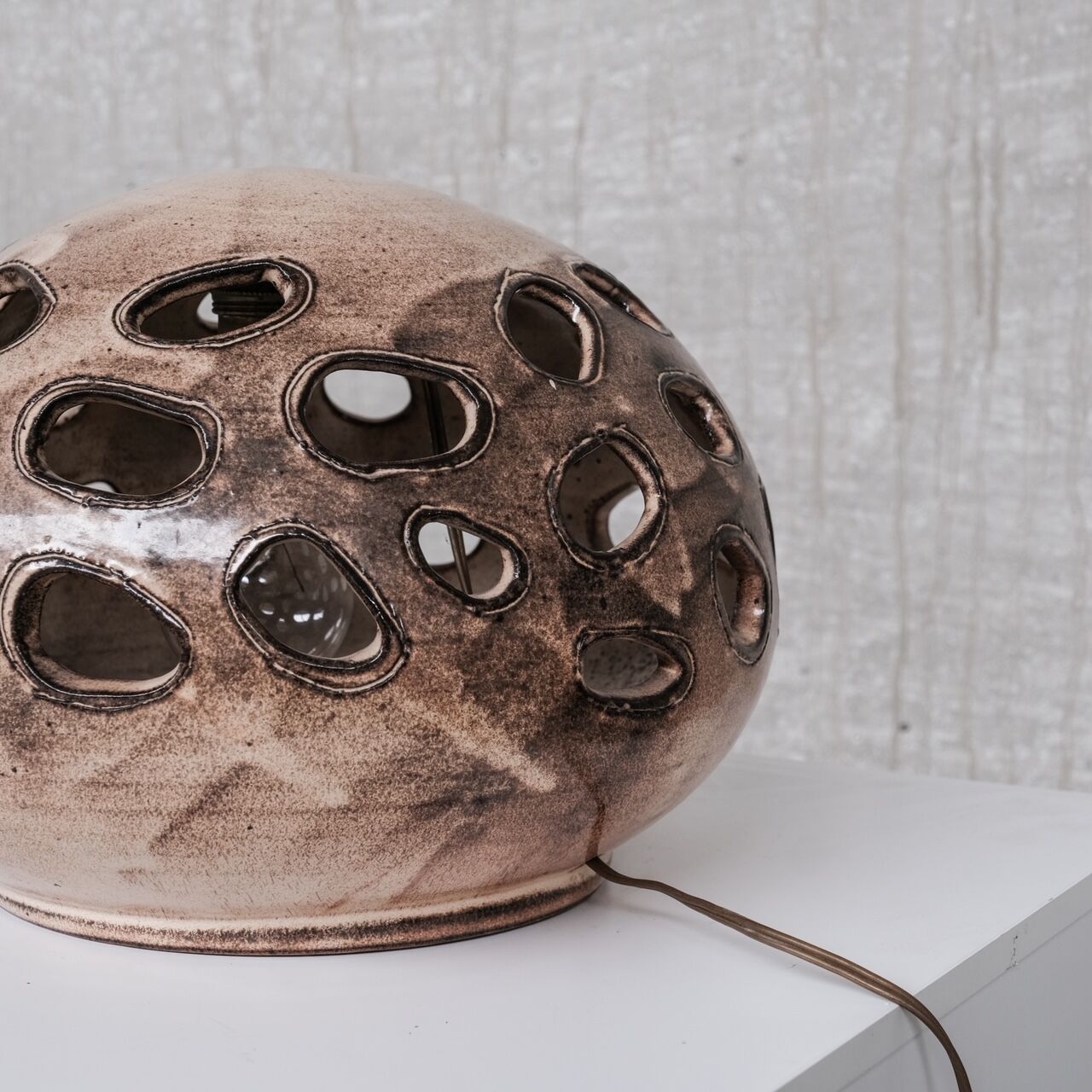 Ceramic mid-century french table lamp