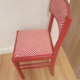 Chaise en bois relookée