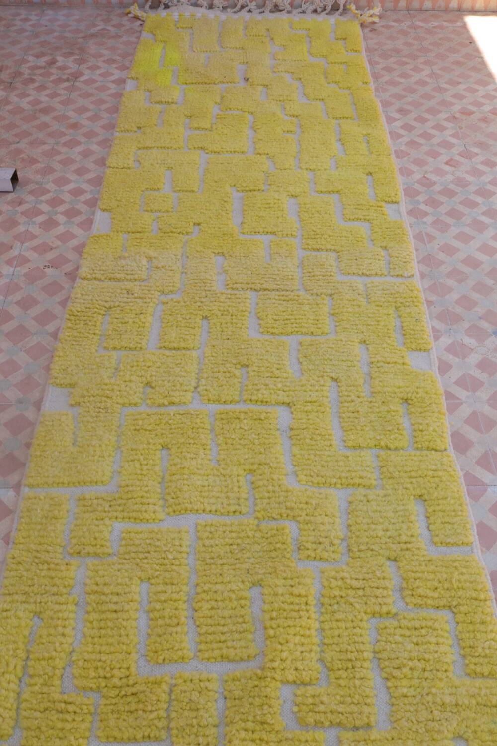 Moroccan Berber rug in lemon yellow with reliefs