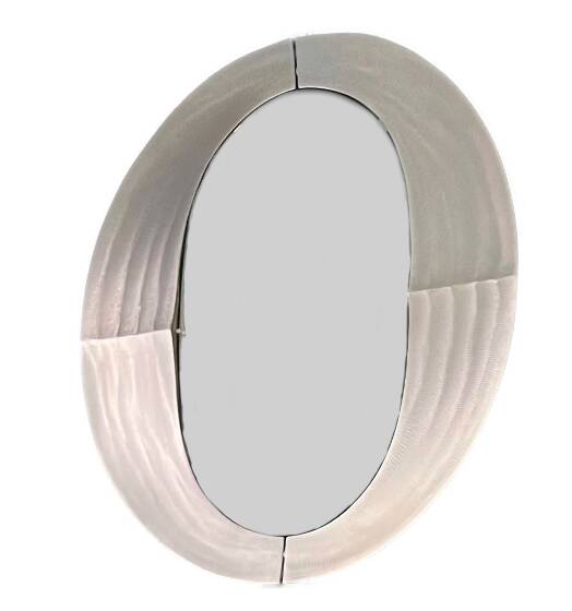 Mirror - Lorenzo Burchiellaro