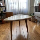 Small Red Edition coffee table in ecru lacquer