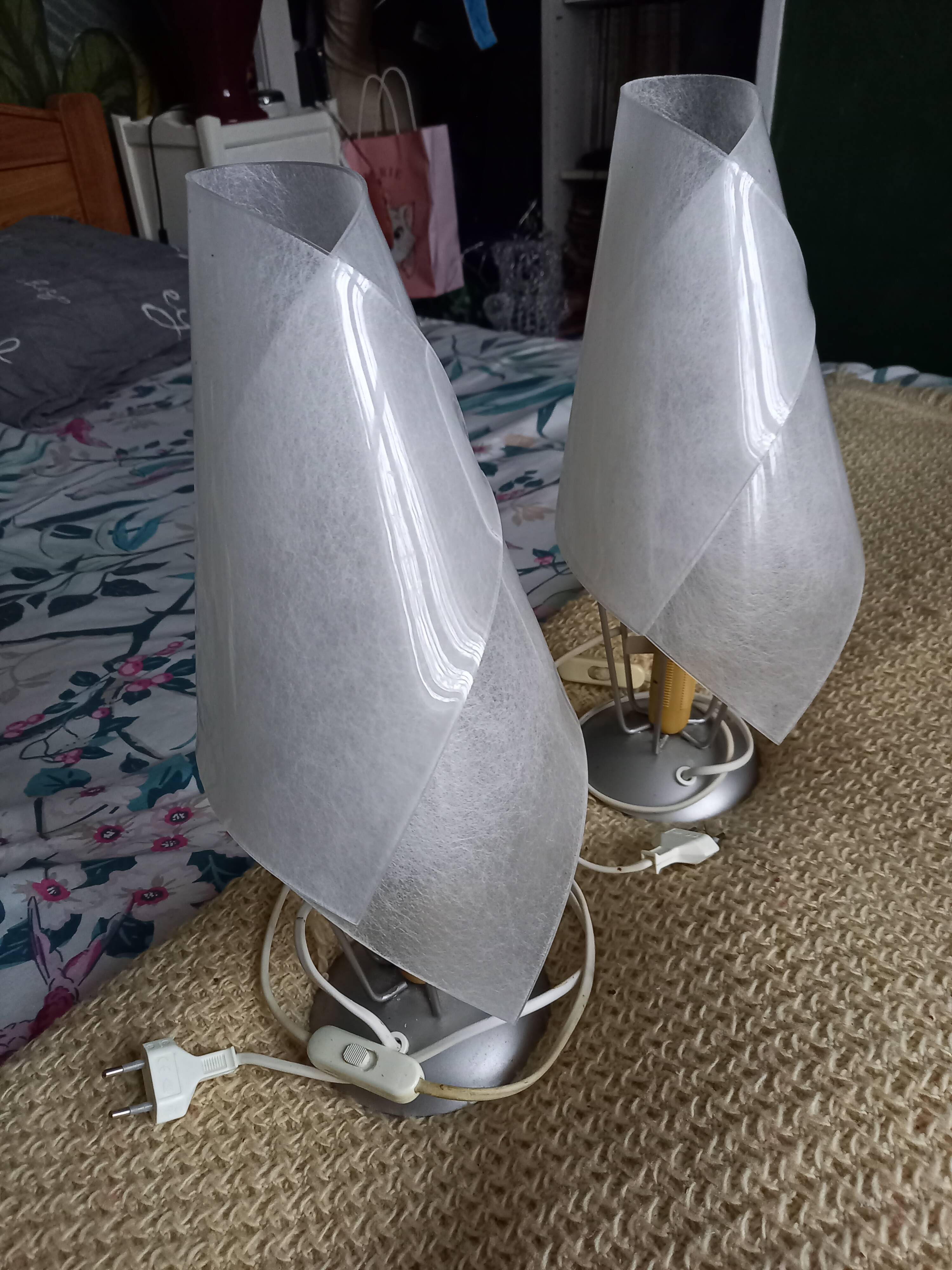 Paire de lampes Poirson vintage