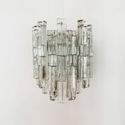 Chandelier en verre de glace autrichien par J.T. Kalmar