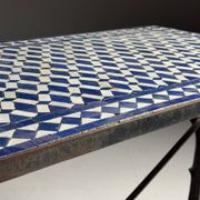 Table d'appoint en mosaïque et fonte